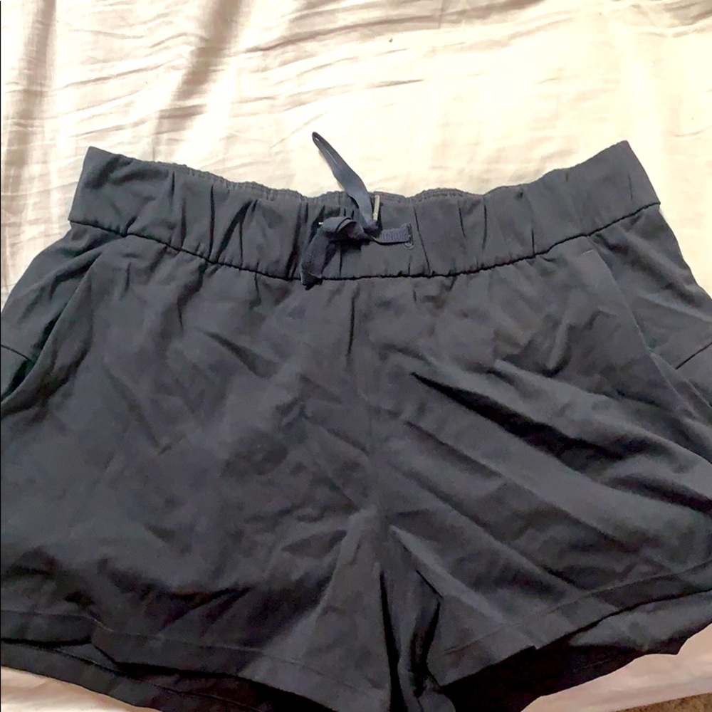 lululemon black shorts